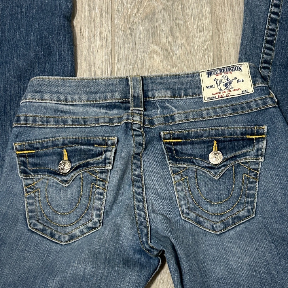 Womn's True Religion World Tour Bootcut Low Rise Jeans - 27